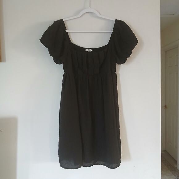 Aeropostale Lined Black Square-neck Smocked Large Fit & Flare Puff Sleeve Dress - Picture 3 of 7